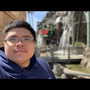 Meet your Posher, Jose